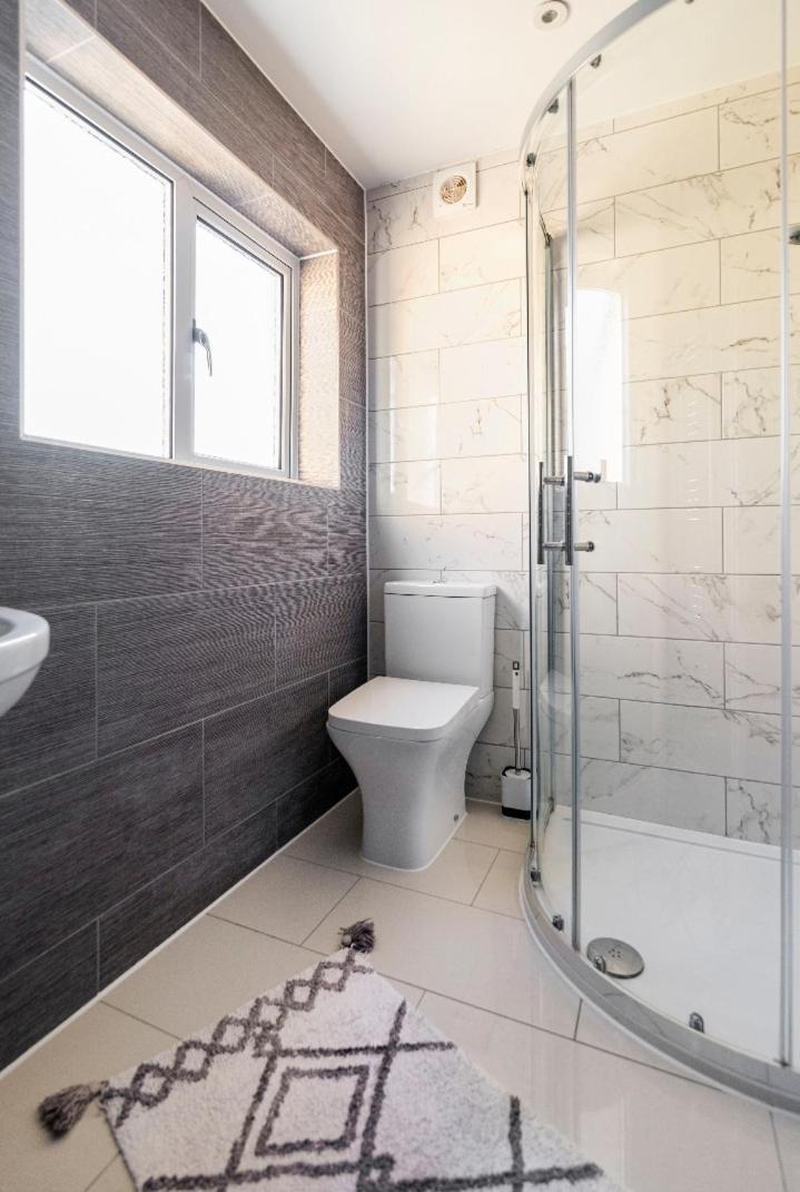 Luxury House 4 Ensuite Bedrooms, Free Parking ,Wifi Oxford Exteriér fotografie